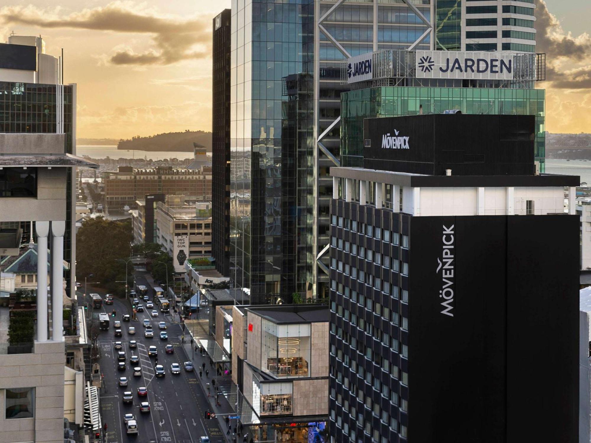 Movenpick Hotel Auckland Exterior photo The hotel in 2012